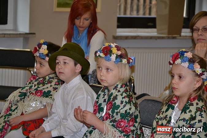 Zdjęcie w galerii na portalu naszraciborz.pl: Śląska godka po raz 7. na przeglądzie w Tworkowie wiadomości z regionu