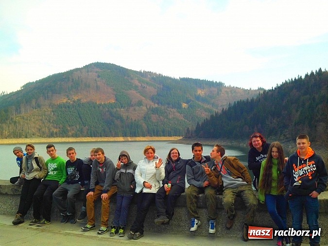 Zdjęcie w galerii na portalu naszraciborz.pl: Uczniowie G5 na obozie narciarskim w Czechach wiadomości z regionu
