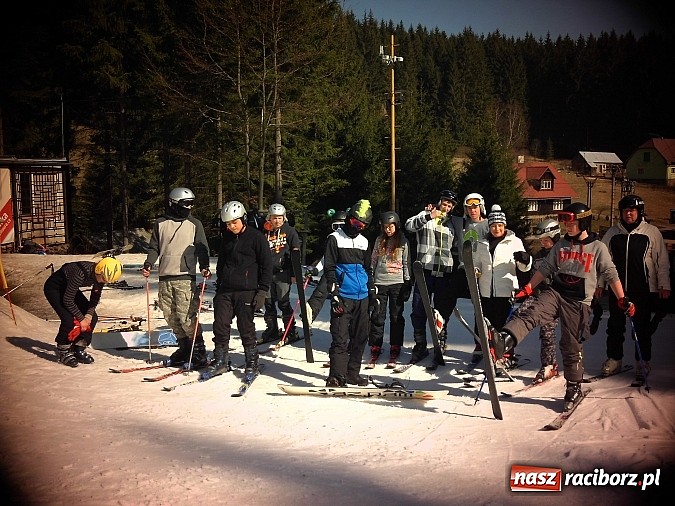 Zdjęcie w galerii na portalu naszraciborz.pl: Uczniowie G5 na obozie narciarskim w Czechach wiadomości z regionu