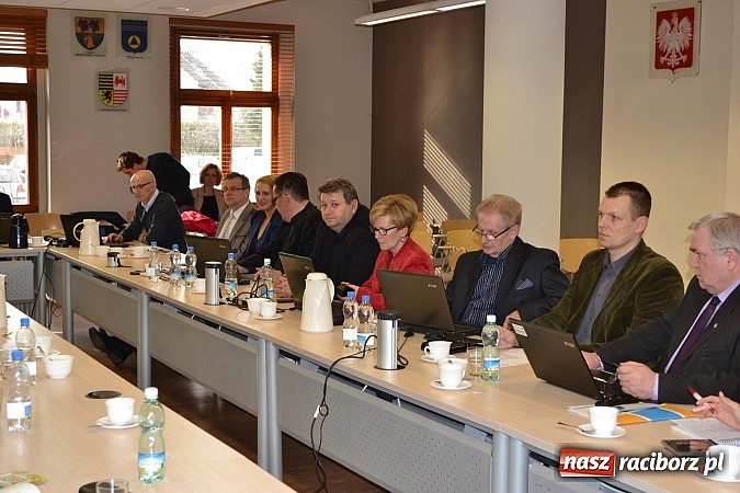 Zdjęcie w galerii na portalu naszraciborz.pl: Dni otwarte więzienia pomysłem na promocję powiatu?  wiadomości z regionu