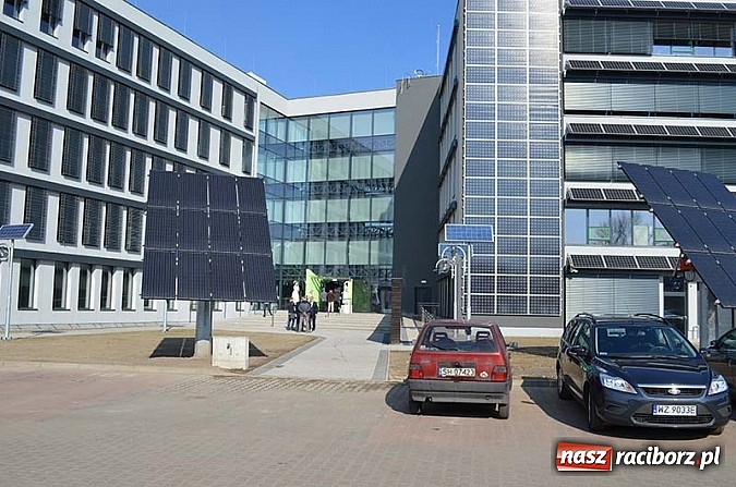 Zdjęcie w galerii na portalu naszraciborz.pl: Otwarcie budynku pasywnego w Katowicach wiadomości z regionu