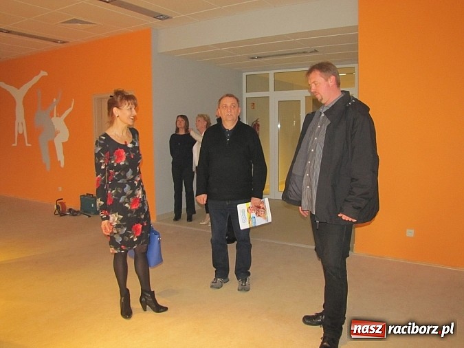 Zdjęcie w galerii na portalu naszraciborz.pl: Radni zwiedzili H2Ostróg i debatowali o ulgach dla seniorów  wiadomości z regionu