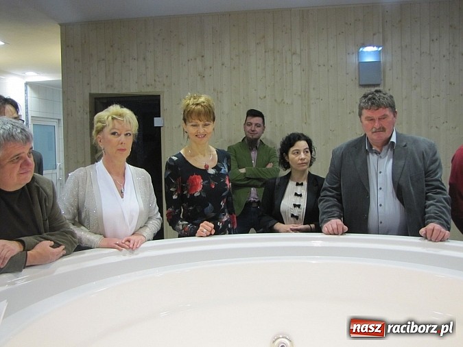 Zdjęcie w galerii na portalu naszraciborz.pl: Radni zwiedzili H2Ostróg i debatowali o ulgach dla seniorów  wiadomości z regionu