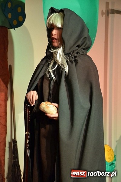 Zdjęcie w galerii na portalu naszraciborz.pl: Działalność abp. Józefa Gawliny - ordynariusz gliwicki z wykładem na zamku wiadomości z regionu