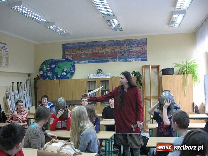 Zdjęcie w galerii na portalu naszraciborz.pl: Lekcje historii wcale nie muszą być nudne!  wiadomości z regionu