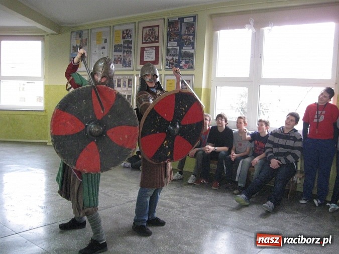 Zdjęcie w galerii na portalu naszraciborz.pl: Lekcje historii wcale nie muszą być nudne!  wiadomości z regionu