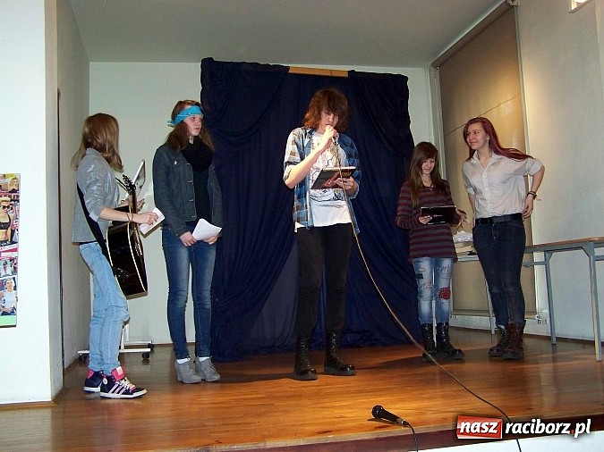 Zdjęcie w galerii na portalu naszraciborz.pl: Jak poczuć chemię do chemii? wiadomości z regionu