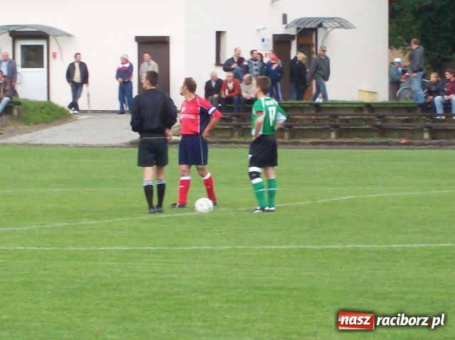 Zdjęcie w galerii na portalu naszraciborz.pl: Tworków -Turza: Polowanie na kości wiadomości z regionu