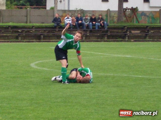 Zdjęcie w galerii na portalu naszraciborz.pl: Tworków -Turza: Polowanie na kości wiadomości z regionu