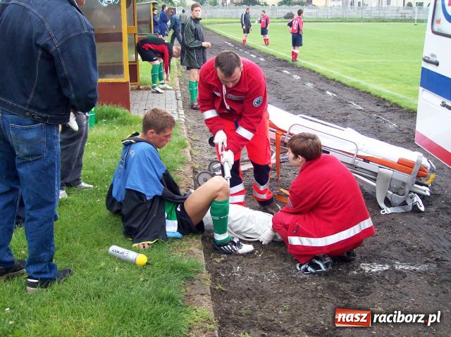 Zdjęcie w galerii na portalu naszraciborz.pl: Tworków -Turza: Polowanie na kości wiadomości z regionu