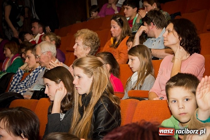Zdjęcie w galerii na portalu naszraciborz.pl: W szkole muzycznej zapachniało wiosną wiadomości z regionu