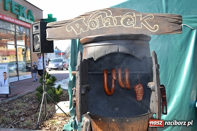 Zdjęcie w galerii na portalu naszraciborz.pl: Wielki sukces otwarcia nowej filii Wędzarni w Raciborzu przy ul. Opawskiej 124 a wiadomości z regionu