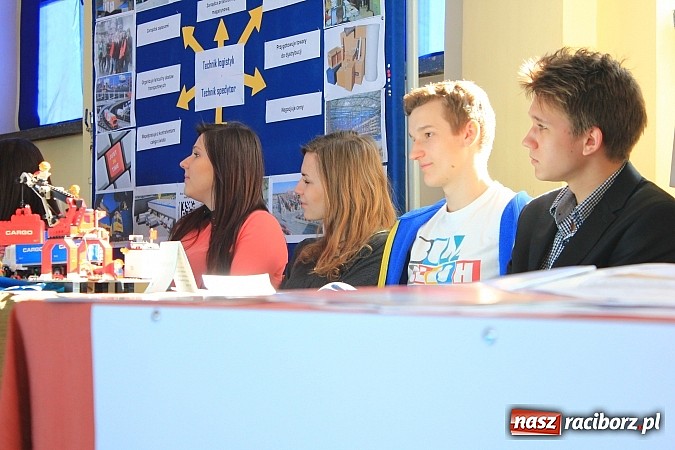 Zdjęcie w galerii na portalu naszraciborz.pl: Jeśli wagary, to tylko w Ekonomiku! wiadomości z regionu