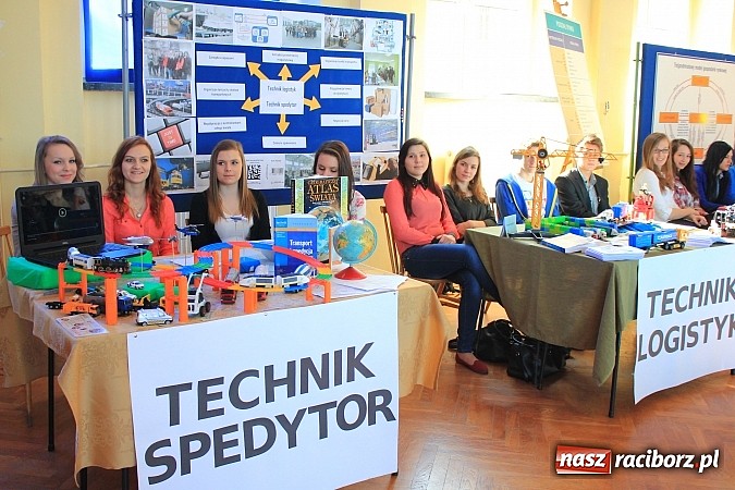 Zdjęcie w galerii na portalu naszraciborz.pl: Jeśli wagary, to tylko w Ekonomiku! wiadomości z regionu