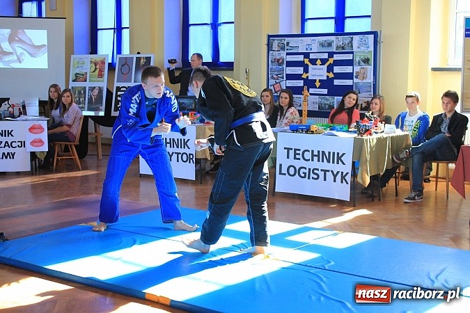 Zdjęcie w galerii na portalu naszraciborz.pl: Jeśli wagary, to tylko w Ekonomiku! wiadomości z regionu