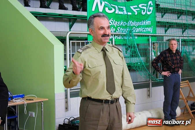 Zdjęcie w galerii na portalu naszraciborz.pl: Służby mundurowe rywalizowały w Arenie Rafako o puchar komendanta ŚMOSG wiadomości z regionu