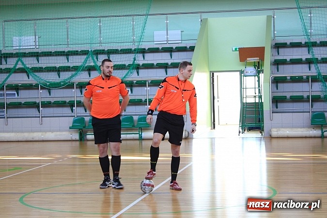 Zdjęcie w galerii na portalu naszraciborz.pl: Służby mundurowe rywalizowały w Arenie Rafako o puchar komendanta ŚMOSG wiadomości z regionu