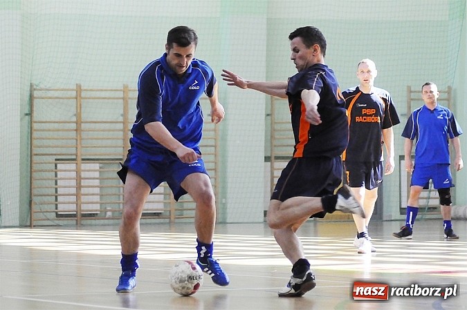 Zdjęcie w galerii na portalu naszraciborz.pl: Służby mundurowe rywalizowały w Arenie Rafako o puchar komendanta ŚMOSG wiadomości z regionu