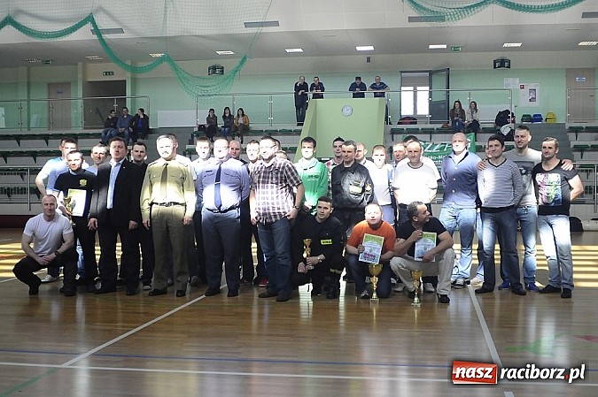 Zdjęcie w galerii na portalu naszraciborz.pl: Służby mundurowe rywalizowały w Arenie Rafako o puchar komendanta ŚMOSG wiadomości z regionu