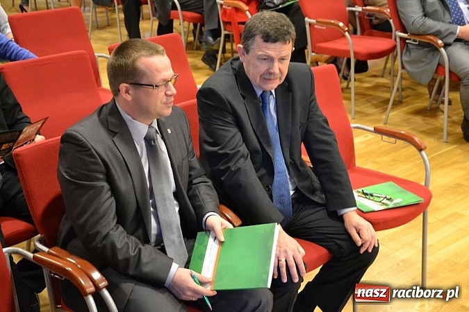 Zdjęcie w galerii na portalu naszraciborz.pl: O wsparciu dla przedsiębiorców na zamku wiadomości z regionu