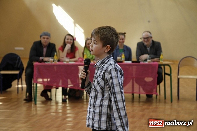 Zdjęcie w galerii na portalu naszraciborz.pl: V Konkurs Młodych Talent&oacute;w w ZSOMS wiadomości z regionu
