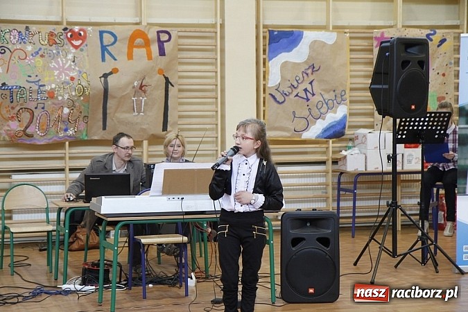 Zdjęcie w galerii na portalu naszraciborz.pl: V Konkurs Młodych Talent&oacute;w w ZSOMS wiadomości z regionu