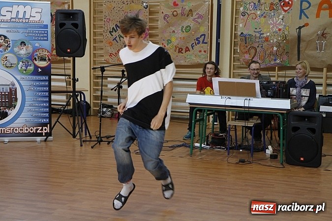 Zdjęcie w galerii na portalu naszraciborz.pl: V Konkurs Młodych Talent&oacute;w w ZSOMS wiadomości z regionu