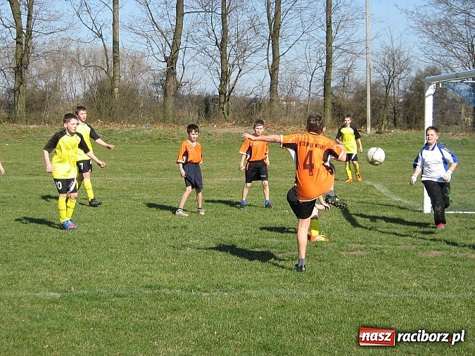 Zdjęcie w galerii na portalu naszraciborz.pl: Z podw&oacute;rka na stadion o Puchar Tymbarku - dzień drugi wiadomości z regionu