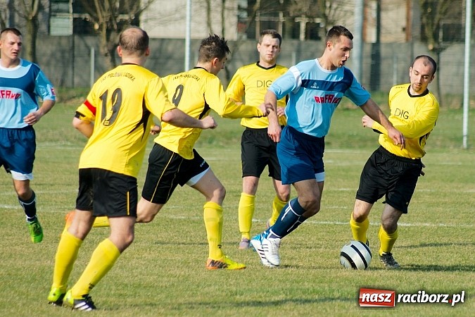 Zdjęcie w galerii na portalu naszraciborz.pl: Runda wiosenna ruszyła. Nieudana inauguracja KS Rafako wiadomości z regionu
