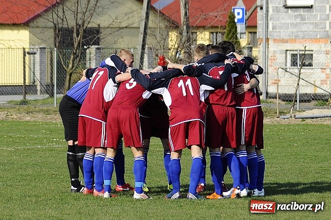 Zdjęcie w galerii na portalu naszraciborz.pl: Przegrana Krzyżanowic na początek rundy wiosennej wiadomości z regionu
