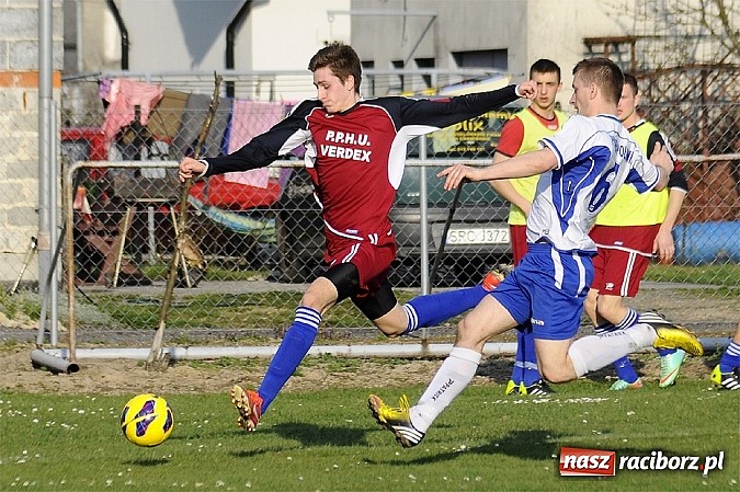 Zdjęcie w galerii na portalu naszraciborz.pl: Przegrana Krzyżanowic na początek rundy wiosennej wiadomości z regionu