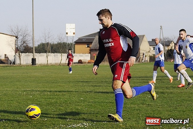 Zdjęcie w galerii na portalu naszraciborz.pl: Przegrana Krzyżanowic na początek rundy wiosennej wiadomości z regionu