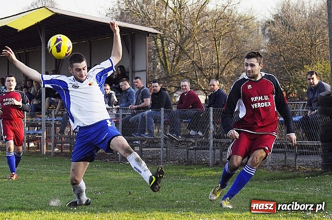 Zdjęcie w galerii na portalu naszraciborz.pl: Przegrana Krzyżanowic na początek rundy wiosennej wiadomości z regionu