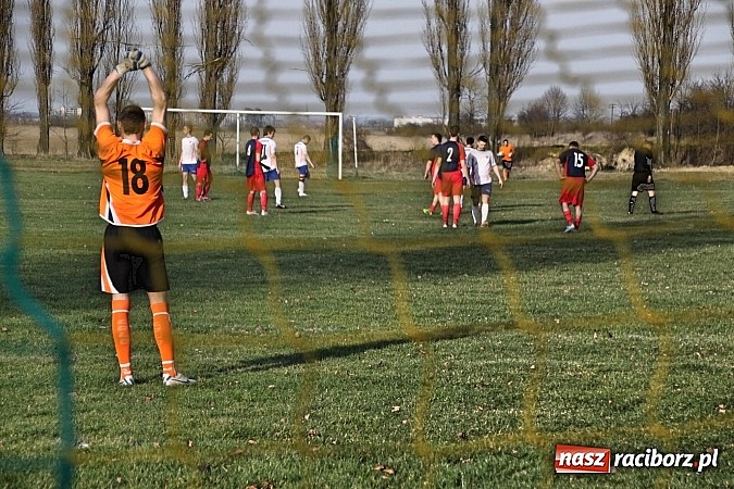 Zdjęcie w galerii na portalu naszraciborz.pl: Remis w pojedynku Wojnowic ze Szczerbicami  wiadomości z regionu