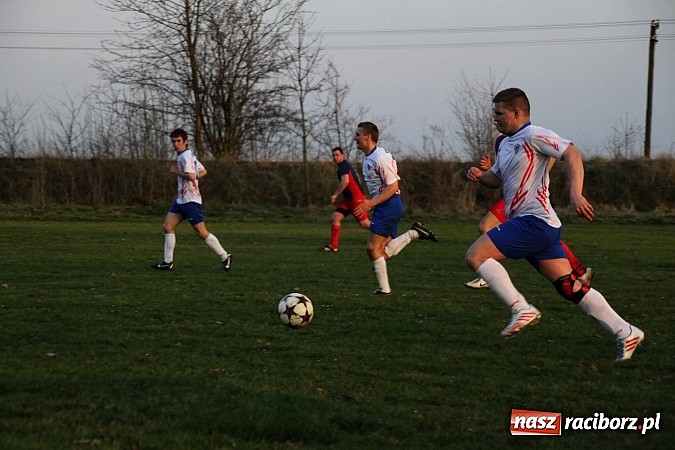 Zdjęcie w galerii na portalu naszraciborz.pl: Remis w pojedynku Wojnowic ze Szczerbicami  wiadomości z regionu