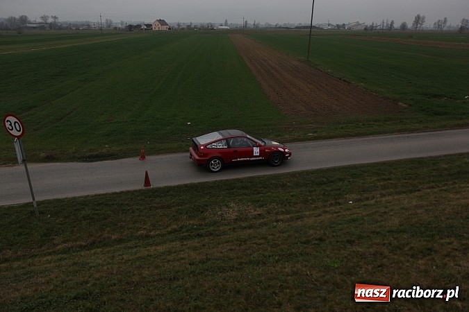 Zdjęcie w galerii na portalu naszraciborz.pl: Amatorski Rajd Samochodowy w Kuźni Raciborskiej wiadomości z regionu