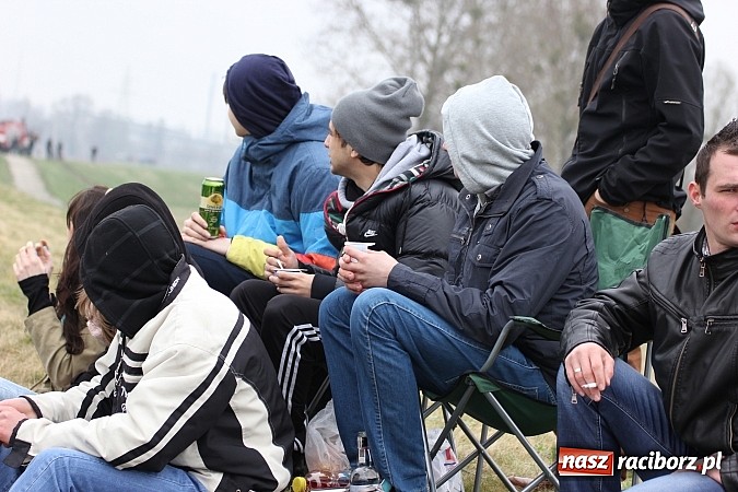 Zdjęcie w galerii na portalu naszraciborz.pl: Amatorski Rajd Samochodowy w Kuźni Raciborskiej wiadomości z regionu