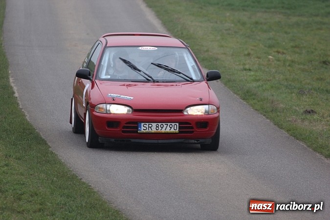 Zdjęcie w galerii na portalu naszraciborz.pl: Amatorski Rajd Samochodowy w Kuźni Raciborskiej wiadomości z regionu