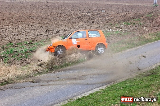 Zdjęcie w galerii na portalu naszraciborz.pl: Amatorski Rajd Samochodowy w Kuźni Raciborskiej wiadomości z regionu