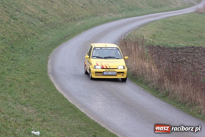Zdjęcie w galerii na portalu naszraciborz.pl: Amatorski Rajd Samochodowy w Kuźni Raciborskiej wiadomości z regionu