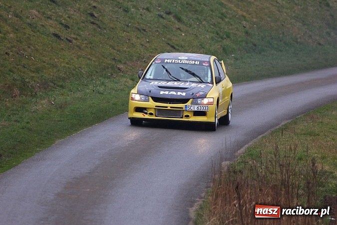 Zdjęcie w galerii na portalu naszraciborz.pl: Amatorski Rajd Samochodowy w Kuźni Raciborskiej wiadomości z regionu