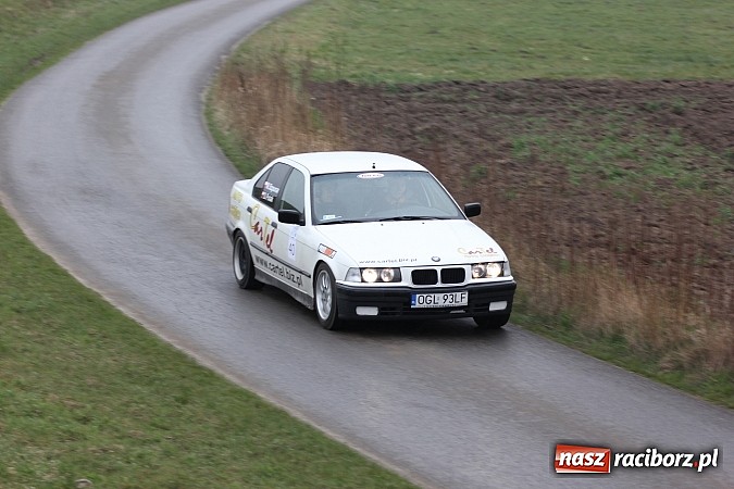 Zdjęcie w galerii na portalu naszraciborz.pl: Amatorski Rajd Samochodowy w Kuźni Raciborskiej wiadomości z regionu