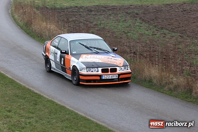 Zdjęcie w galerii na portalu naszraciborz.pl: Amatorski Rajd Samochodowy w Kuźni Raciborskiej wiadomości z regionu