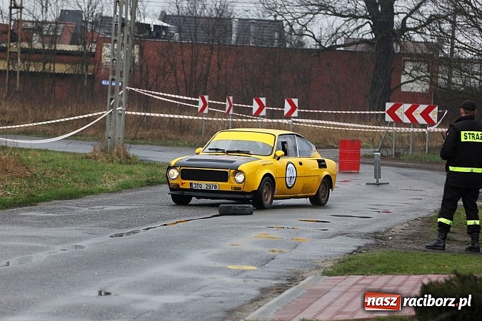 Zdjęcie w galerii na portalu naszraciborz.pl: Amatorski Rajd Samochodowy w Kuźni Raciborskiej wiadomości z regionu