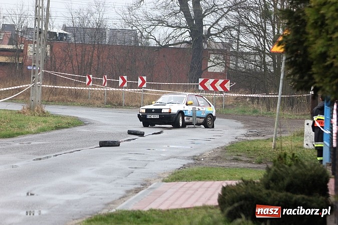 Zdjęcie w galerii na portalu naszraciborz.pl: Amatorski Rajd Samochodowy w Kuźni Raciborskiej wiadomości z regionu