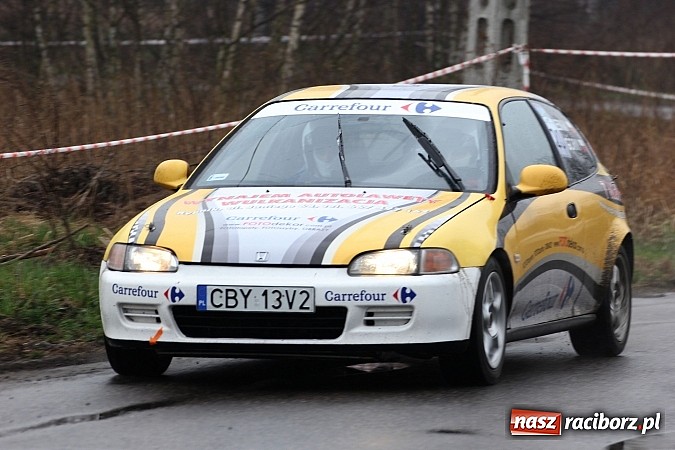 Zdjęcie w galerii na portalu naszraciborz.pl: Amatorski Rajd Samochodowy w Kuźni Raciborskiej wiadomości z regionu