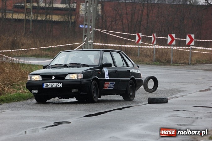 Zdjęcie w galerii na portalu naszraciborz.pl: Amatorski Rajd Samochodowy w Kuźni Raciborskiej wiadomości z regionu