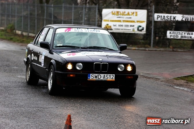 Zdjęcie w galerii na portalu naszraciborz.pl: Amatorski Rajd Samochodowy w Kuźni Raciborskiej wiadomości z regionu
