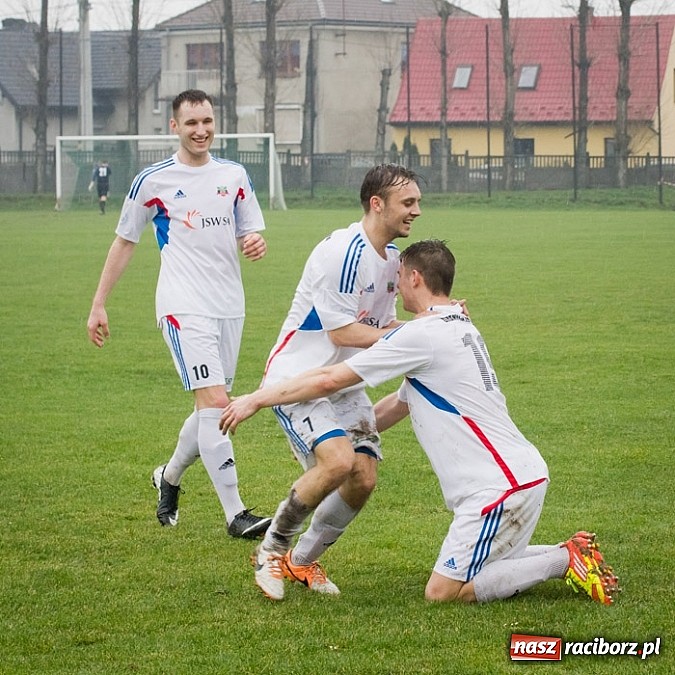 Zdjęcie w galerii na portalu naszraciborz.pl: Przy Urbana bez zmian. Studzienna nadal bez punktów wiadomości z regionu