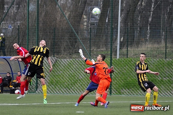 Zdjęcie w galerii na portalu naszraciborz.pl: Unia przegrała z rezerwami GKS-u Katowice wiadomości z regionu